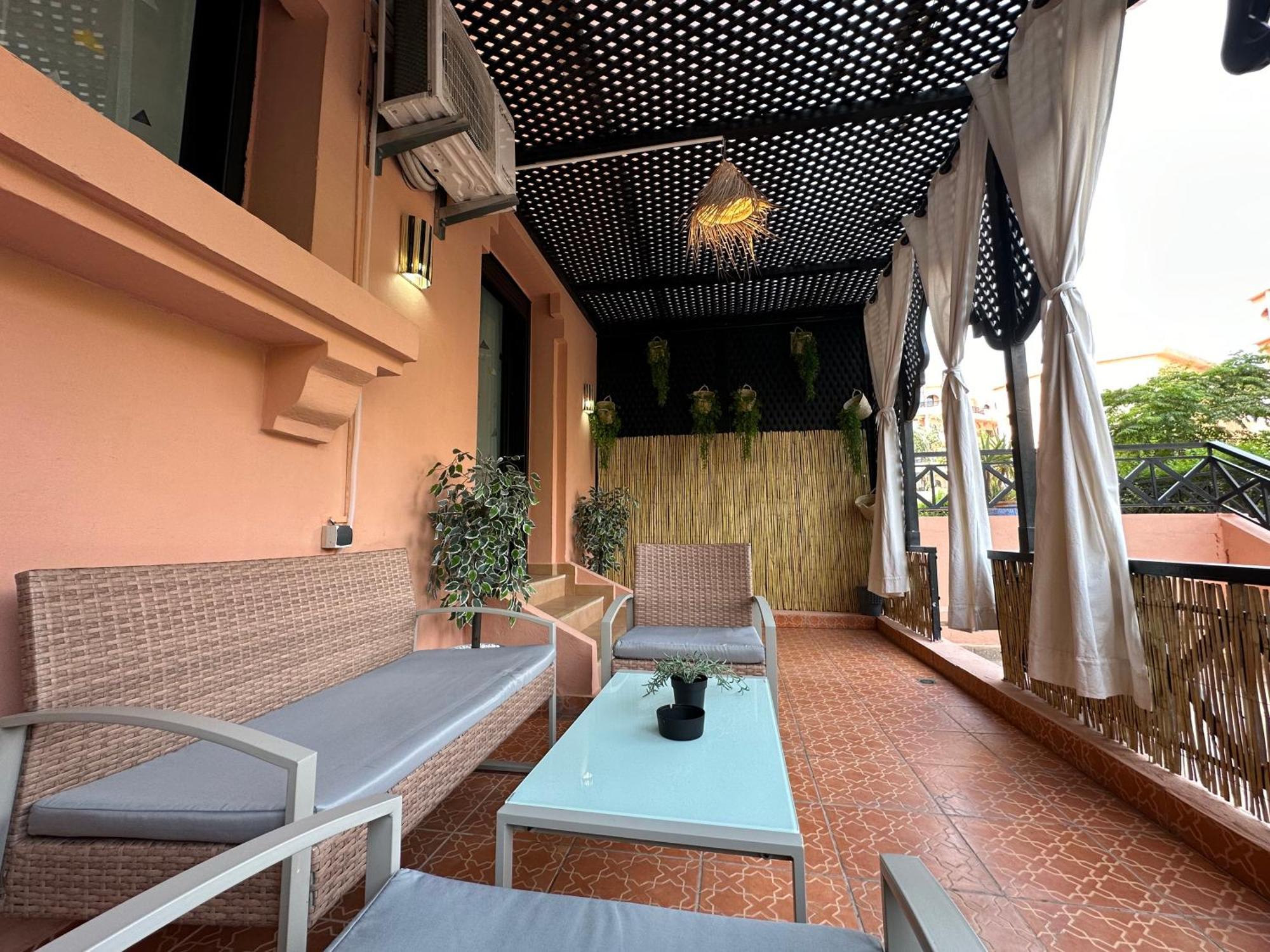 Oasis De Detente Avec Terrasse Et Vue Sur Piscine Marrakesz Zewnętrze zdjęcie