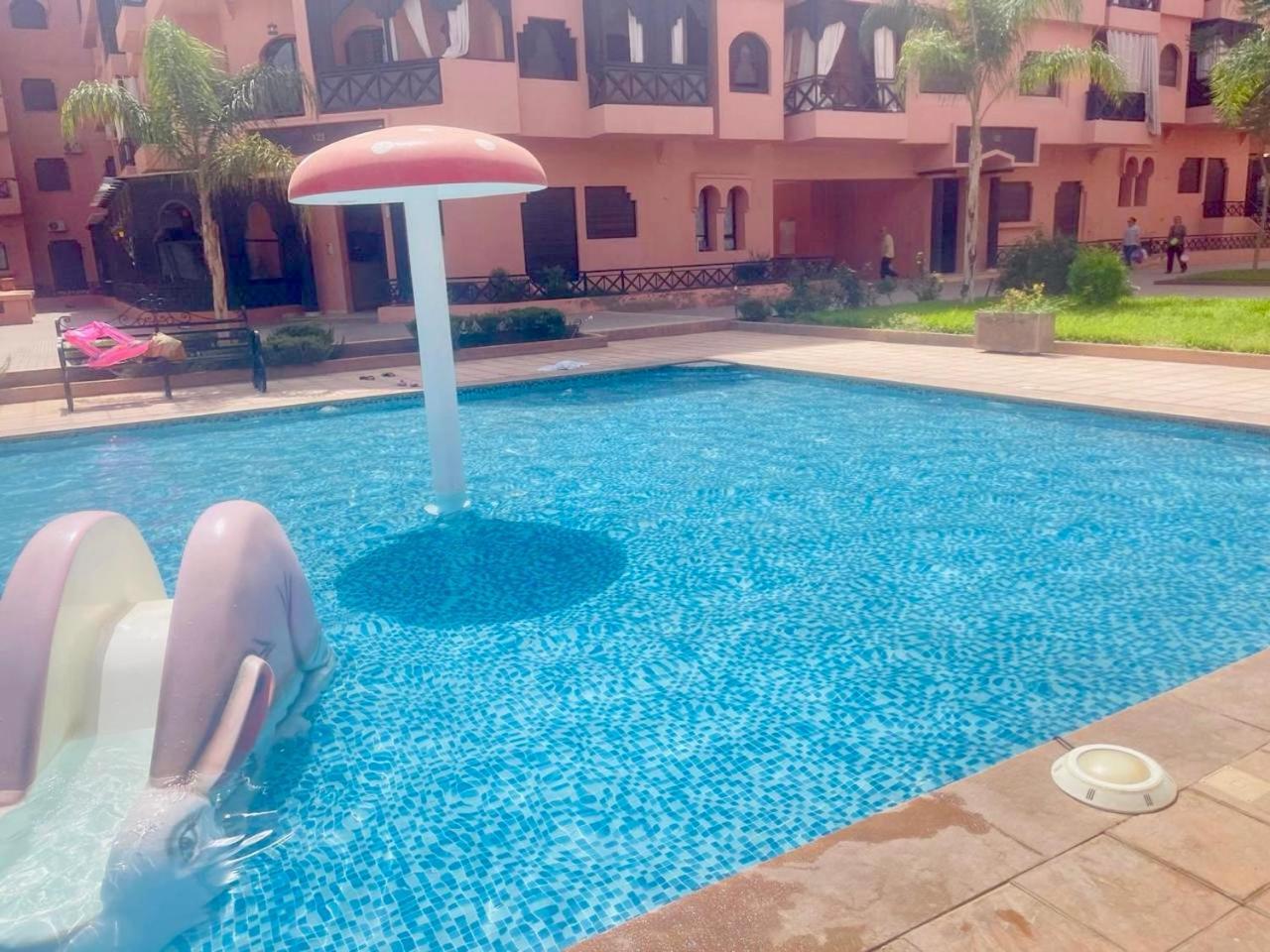Oasis De Detente Avec Terrasse Et Vue Sur Piscine Marrakesz Zewnętrze zdjęcie